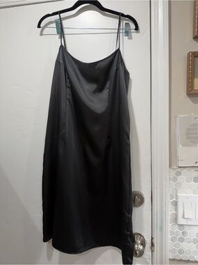 Teri Jon Black Satin Slip Midi Skirt